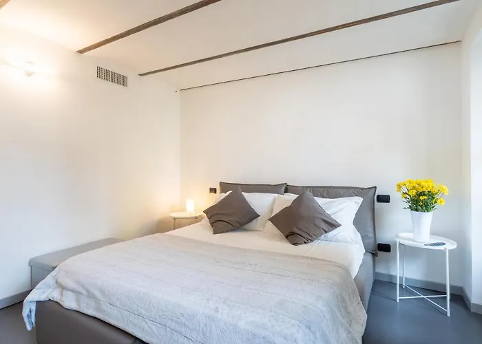 Maison Toma In Centre By Rent * Como